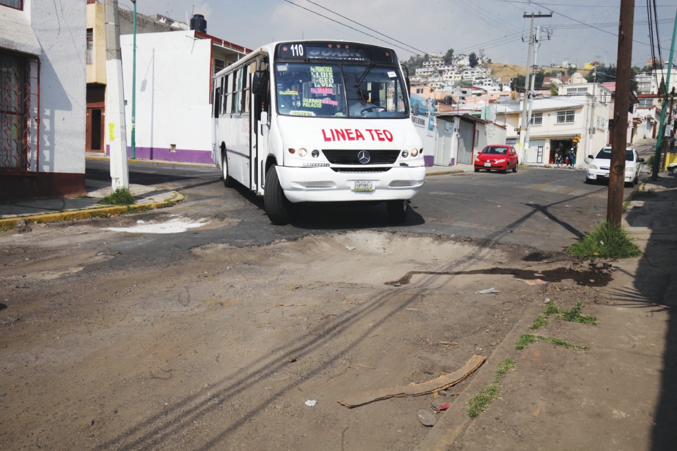 Secretaría de Movilidad retira 6 concesiones a transportistas en Edomex por violar la ley y cometer delitos