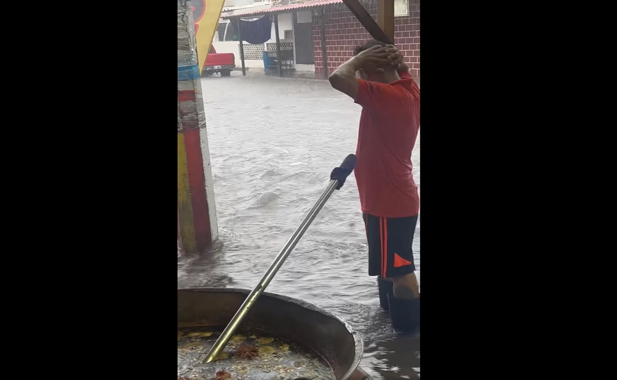 VIDEOS: Así las inundaciones en Boca del Río por remanentes de "Karl"