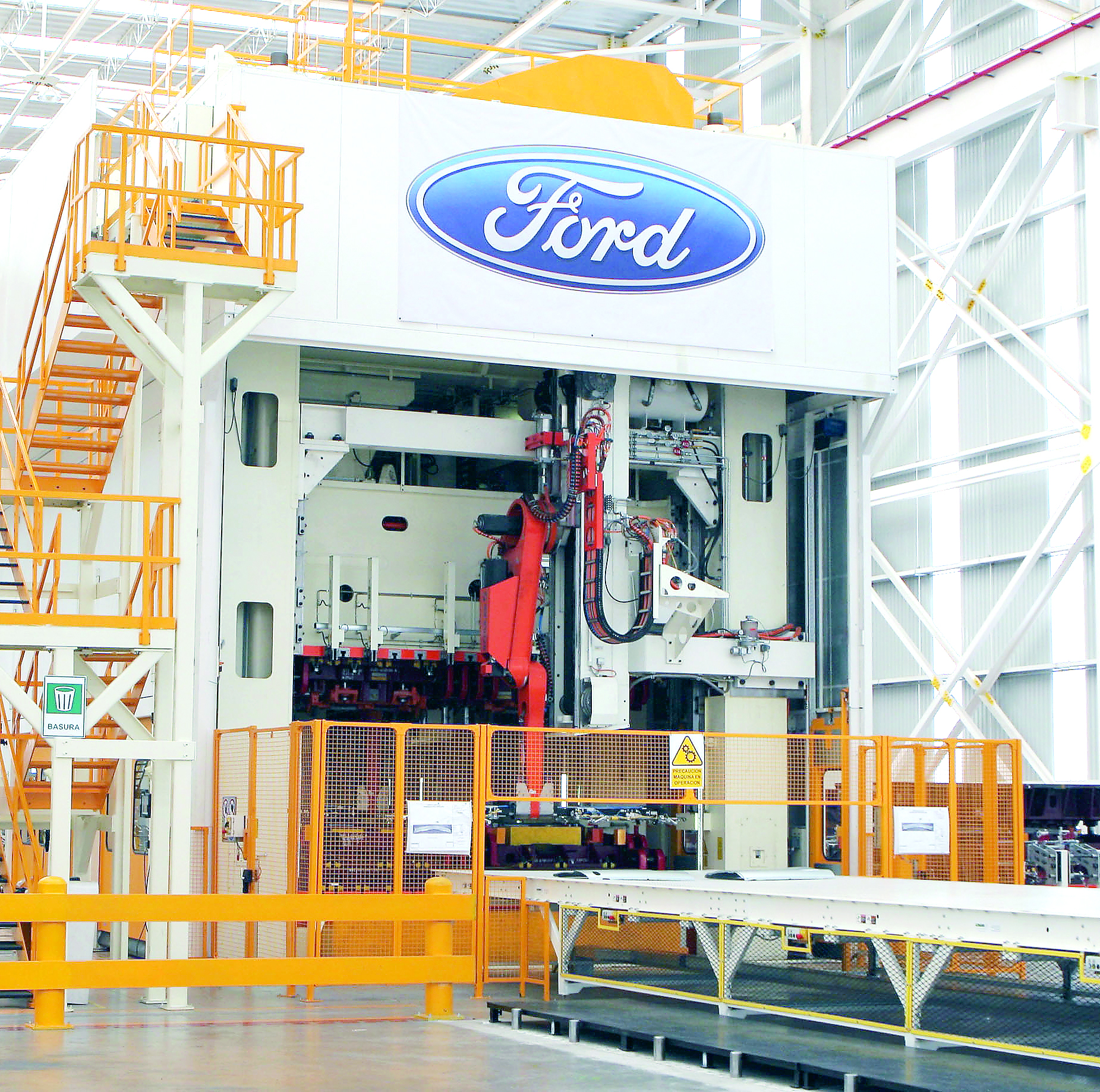 Consumidores castigan a Ford en México por Trump