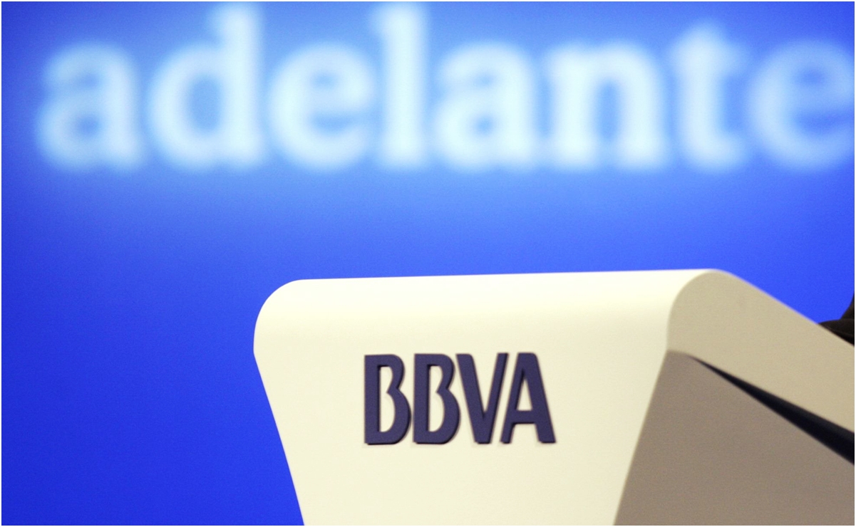 BBVA plantea despedir a miles de empleados y cerrar oficinas en España