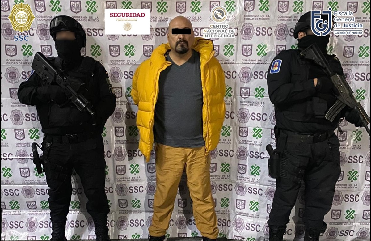Detienen a 4 presuntos distribuidores de droga tras cateo en 5 inmuebles en Iztapalapa