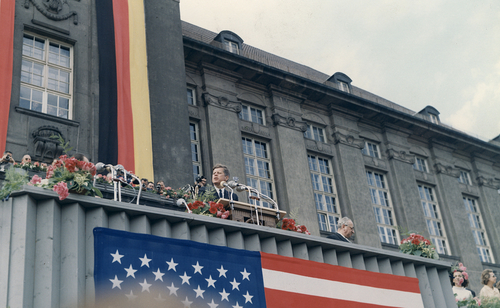 Berlín recuerda discurso legendario de Kennedy en su centenario