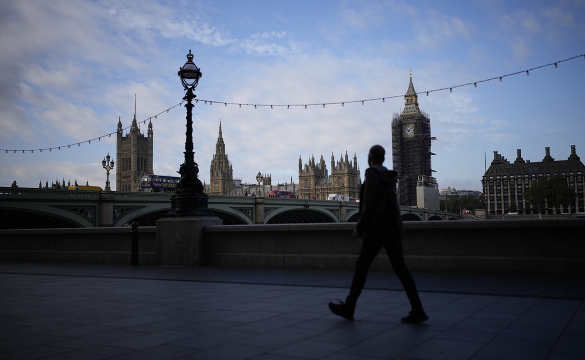 Inician investigación por rastros de cocaína hallados en lavabos del Parlamento británico