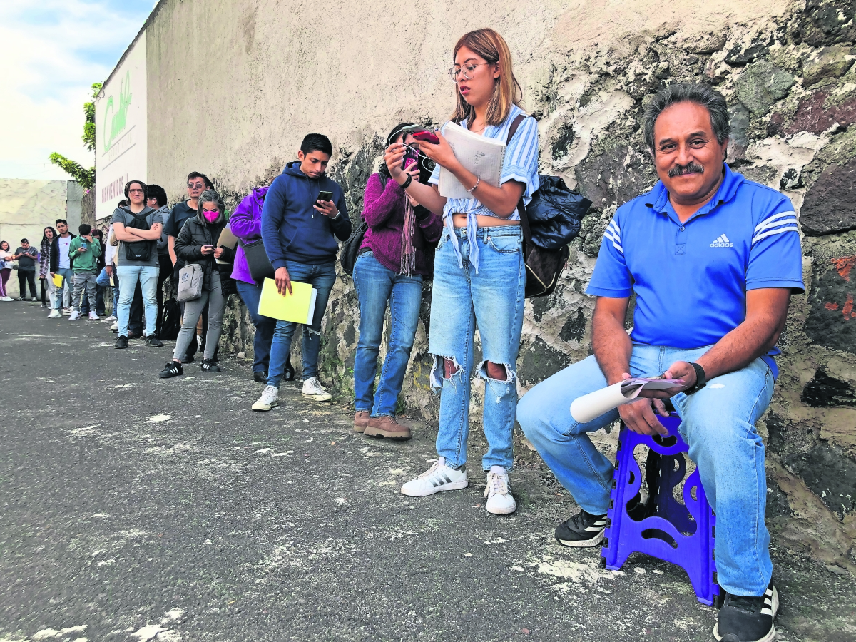 "Ya aprendí la lección, no lo vuelvo a hacer", dejan a última hora trámite del INE