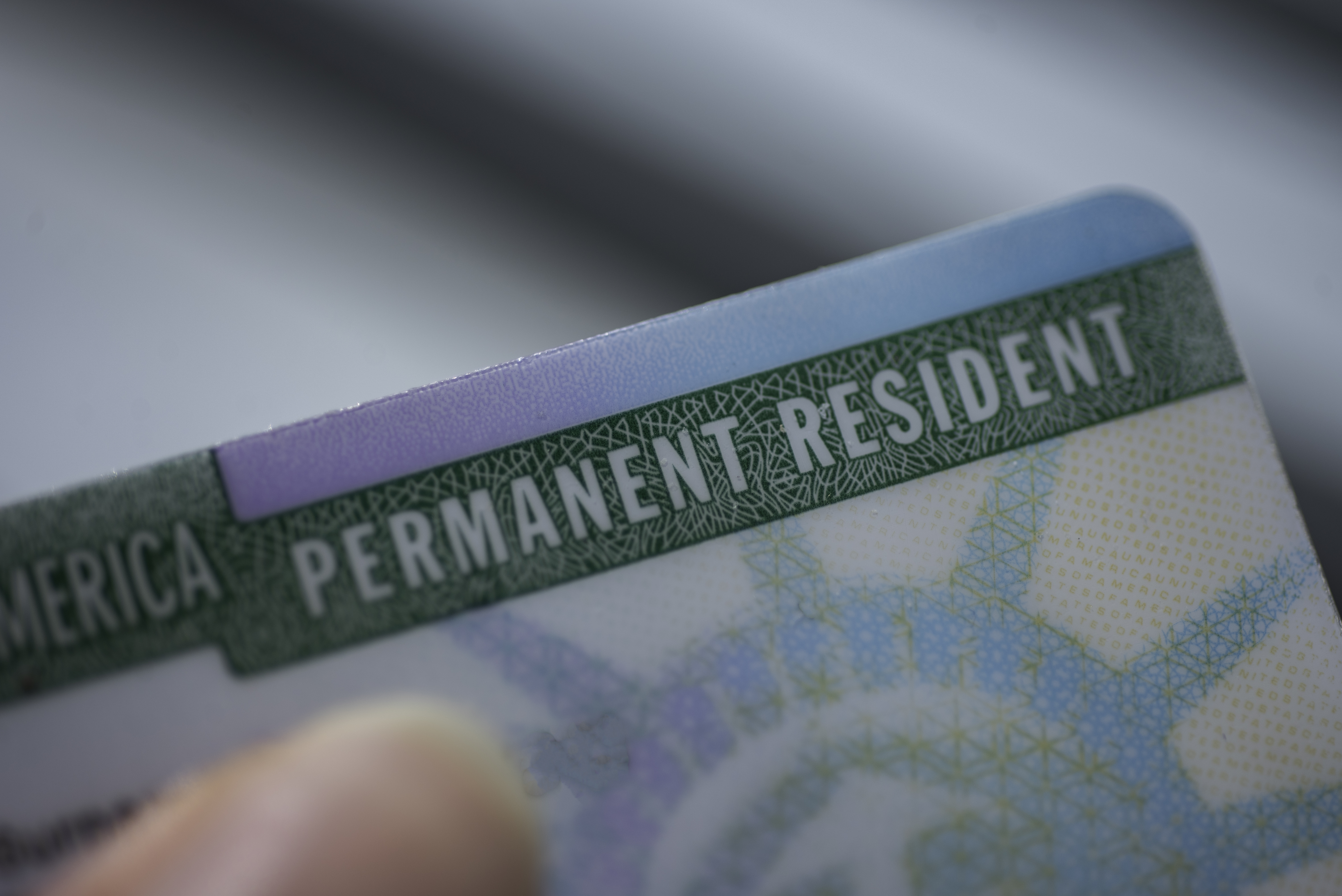 Quiénes pueden tramitar la Green Card de Estados Unidos a través de la familia y sus beneficios