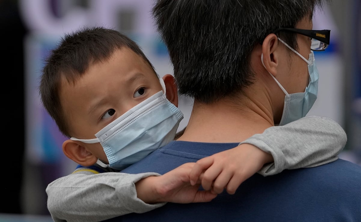 Ciudad china declara cuarentena total por nuevo brote de coronavirus