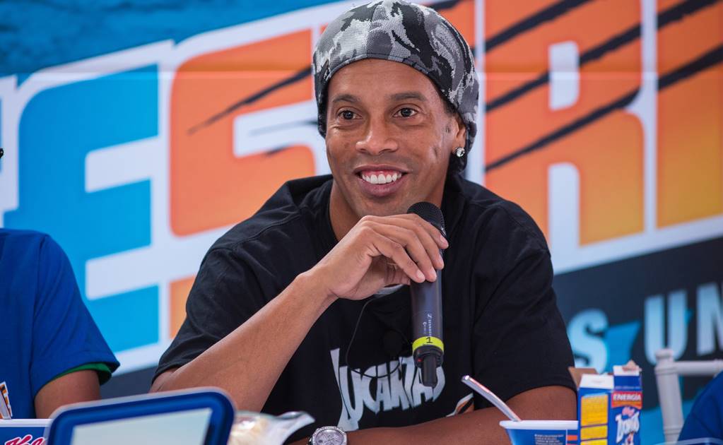 Ronaldinho veía a Vucetich con opciones de dirigir al Tri