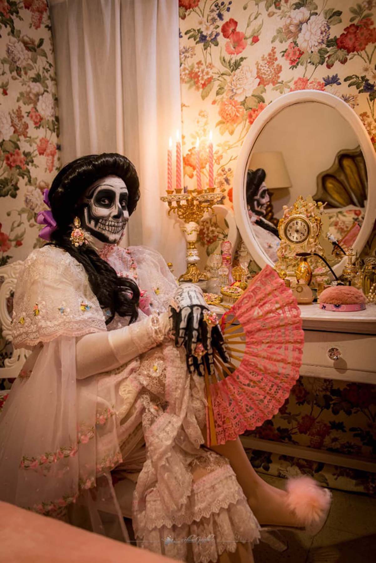 La Catrina ahora sí revelará sus intimidades al público