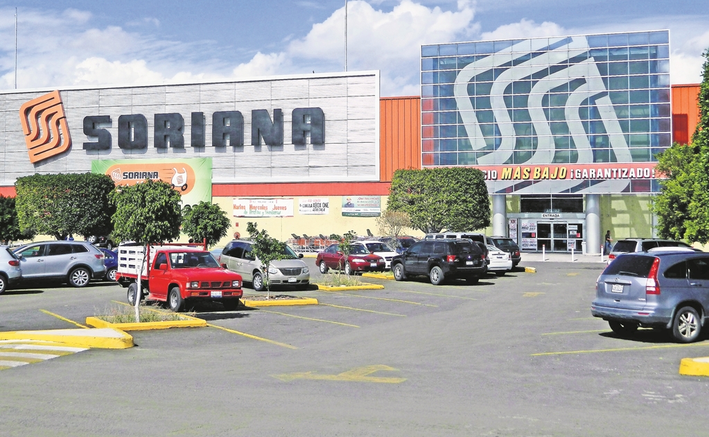 Cofece frena a Soriana para venta de tiendas de Comercial Mexicana
