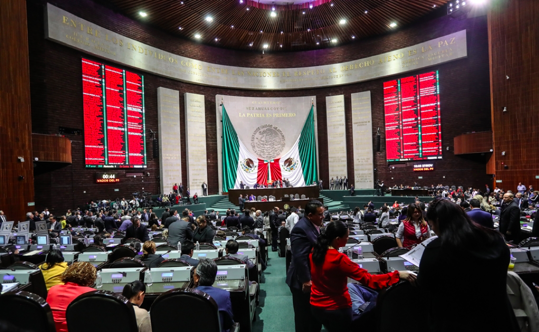 Diputados patean a 2021 polémicas leyes: Marihuana, Outsourcing, Banxico