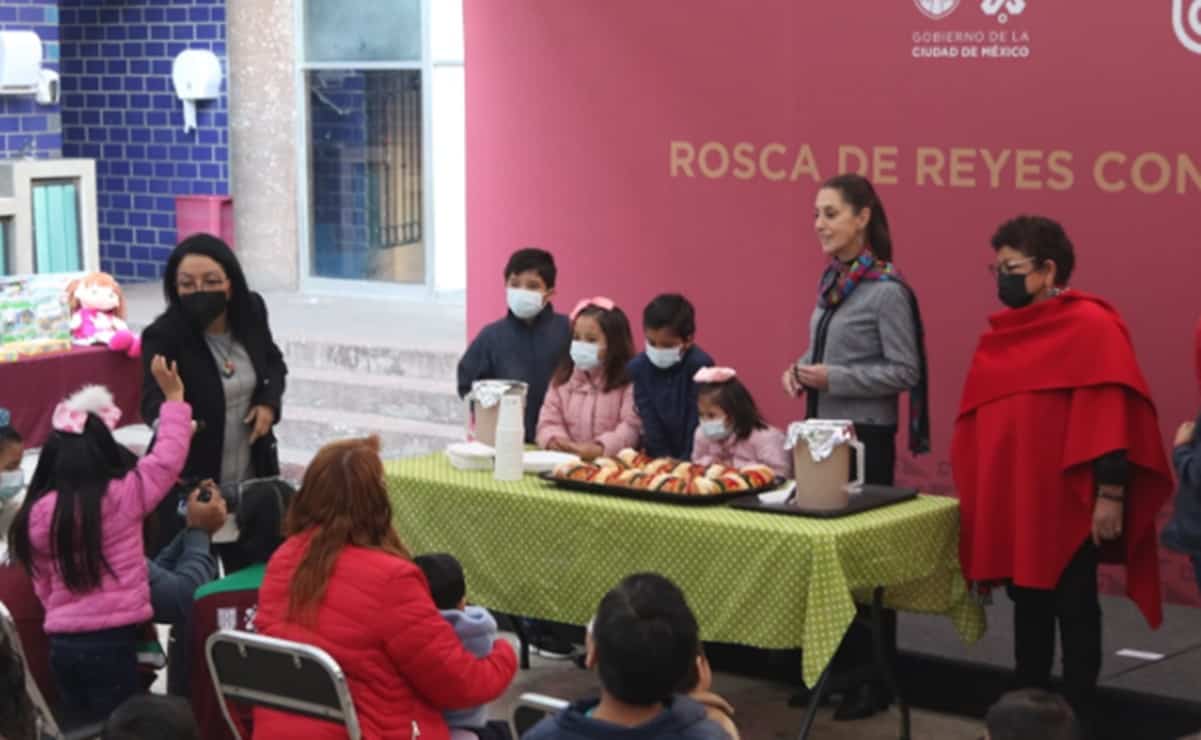 Rosca de Reyes y juguetes dan alegría a menores en estancia transitoria de la Fiscalía CDMX