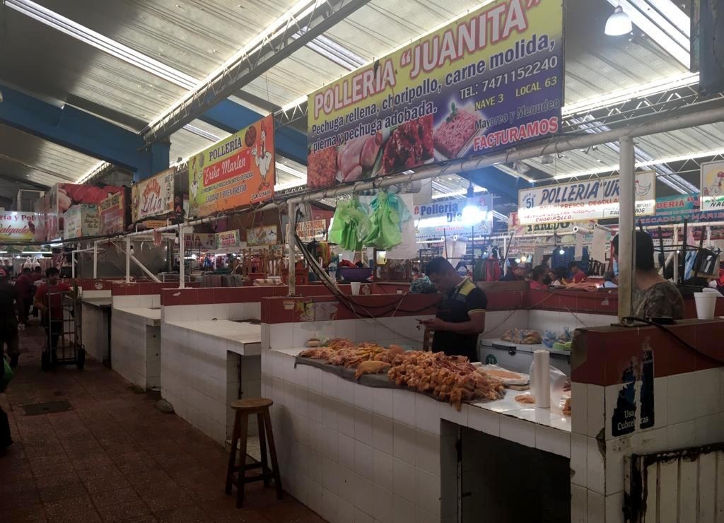 En medio de operativo policiaco, reanudan parcialmente venta de pollo en Chilpancingo