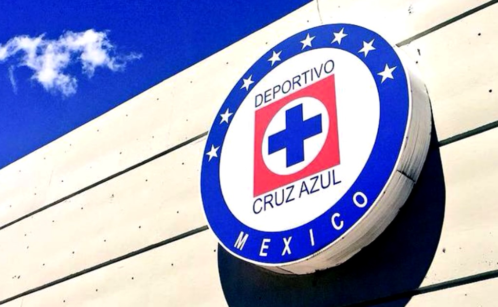 Mexico’s Cruz Azul soccer team top directors investigated for money laundering