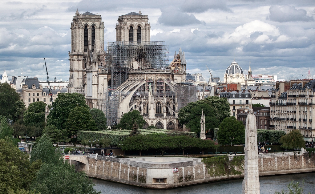 Arte de Notre Dame tenía seguro por pocos millones de euros