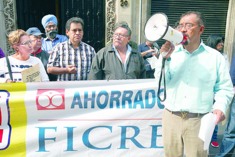 Se mantienen bloqueos en las cuentas de Ficrea