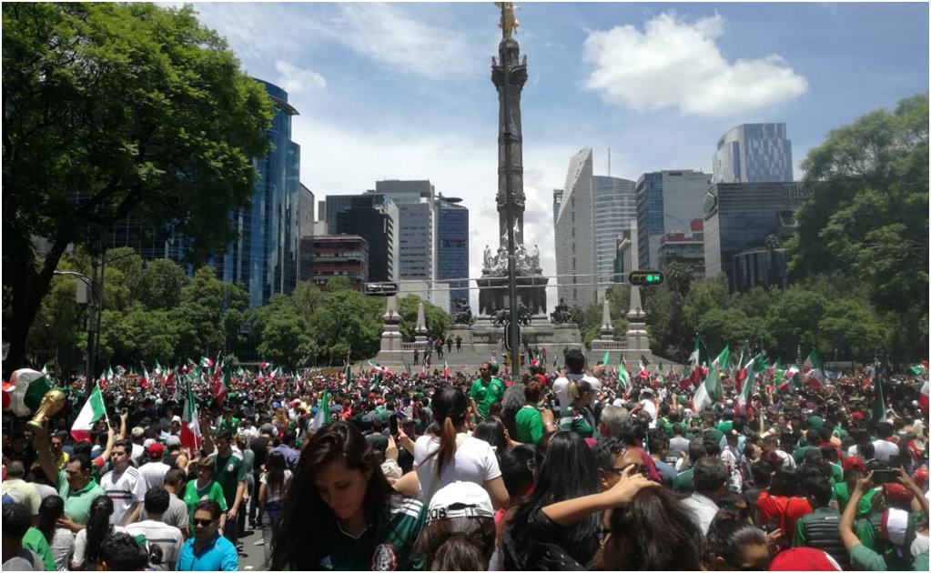 El Ángel, una locura por el triunfo de México ante Alemania