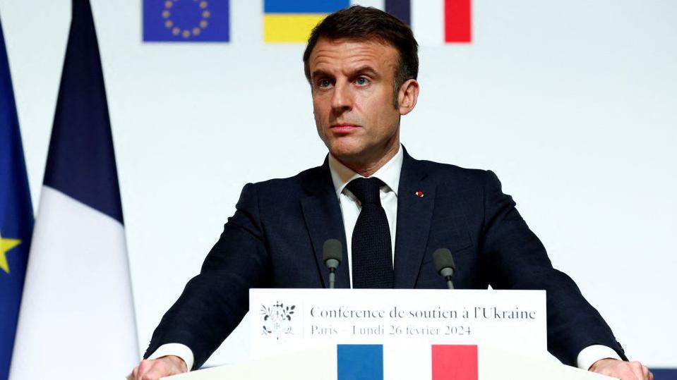 "Nadie ganó" legislativas en Francia, dice Macron y llama a formar gran coalición