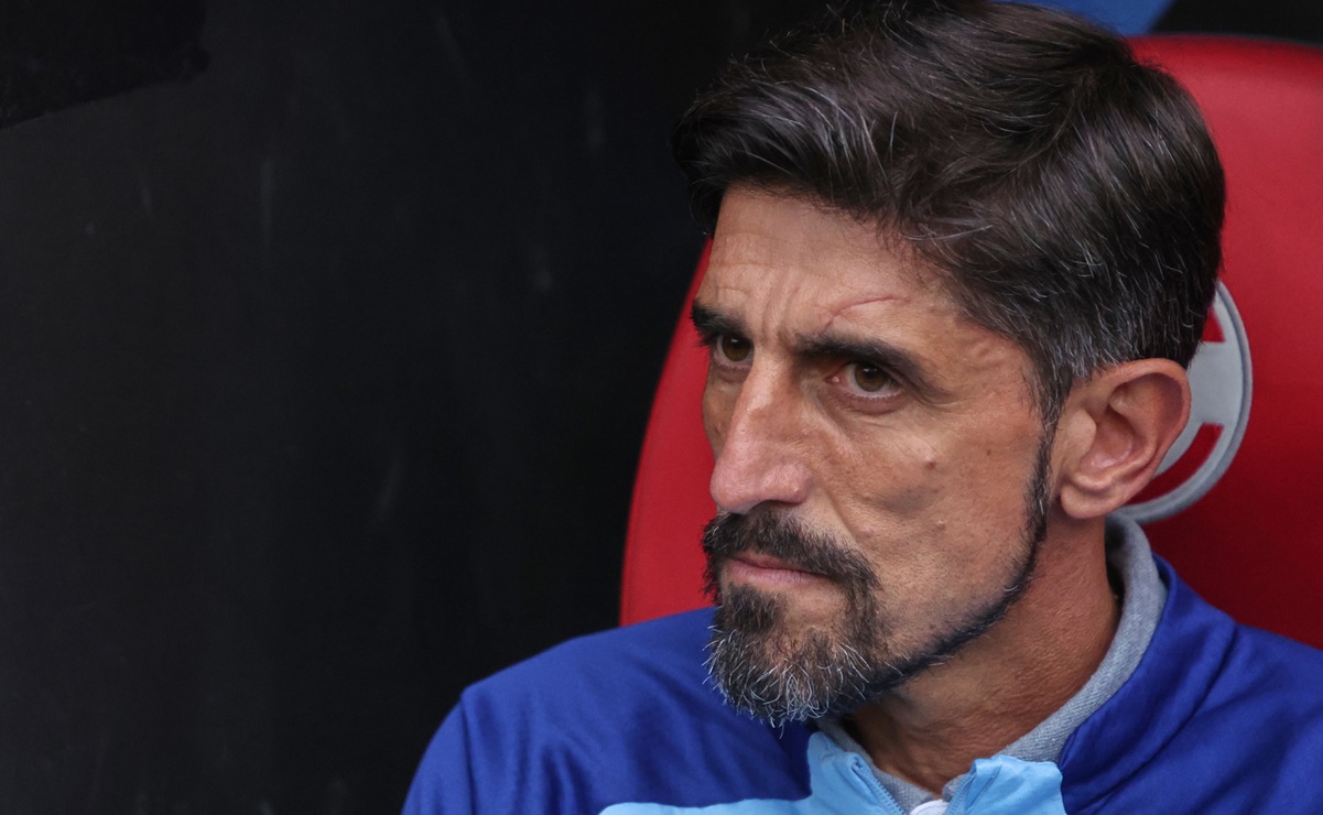 Veljko Paunovic le ha dicho a la directiva que "está decepcionado"