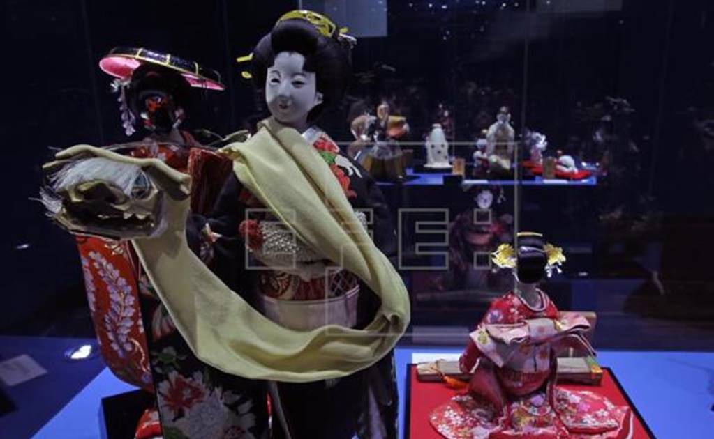 Muñecas japonesas brillan en La Paz