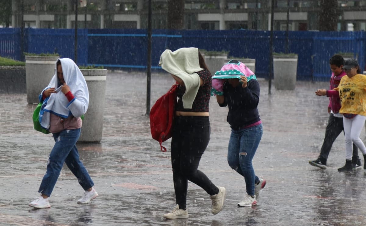 ¡Qué el calor no te engañe! Se espera lluvia con granizo este lunes 31 de julio en CDMX