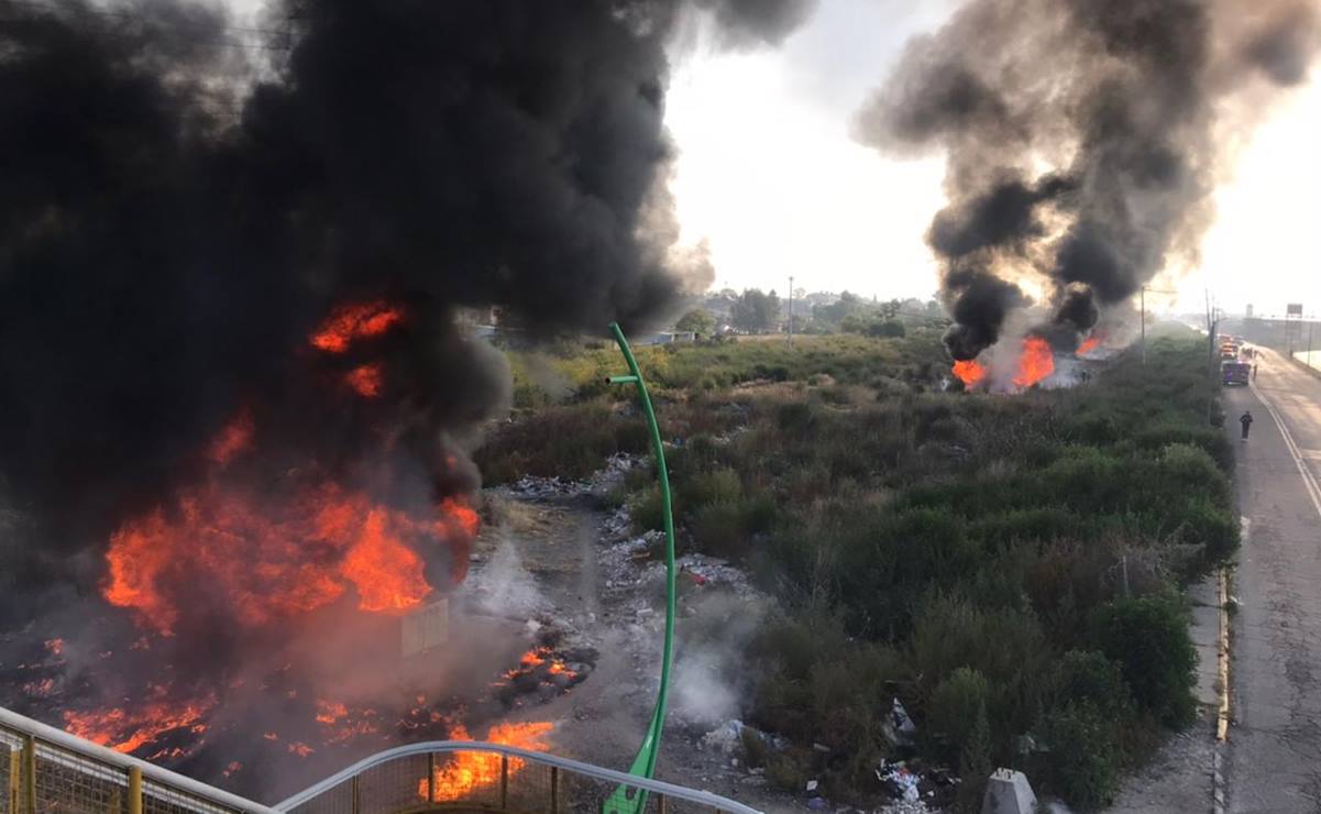 "Se escuchaba como tronaba": Reportan incendio en 6 respiradores de gas metano, en El Chamizal, Ecatepec