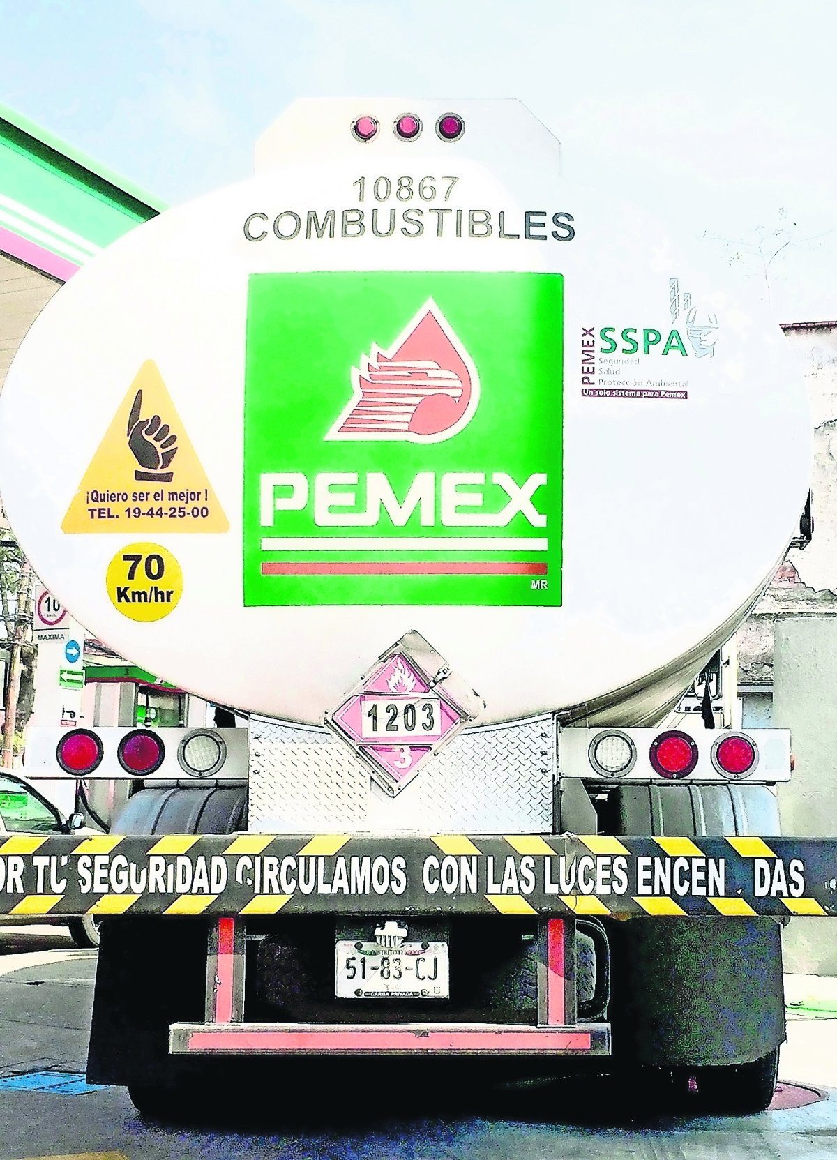 Reponen reglas contra dominio de Pemex