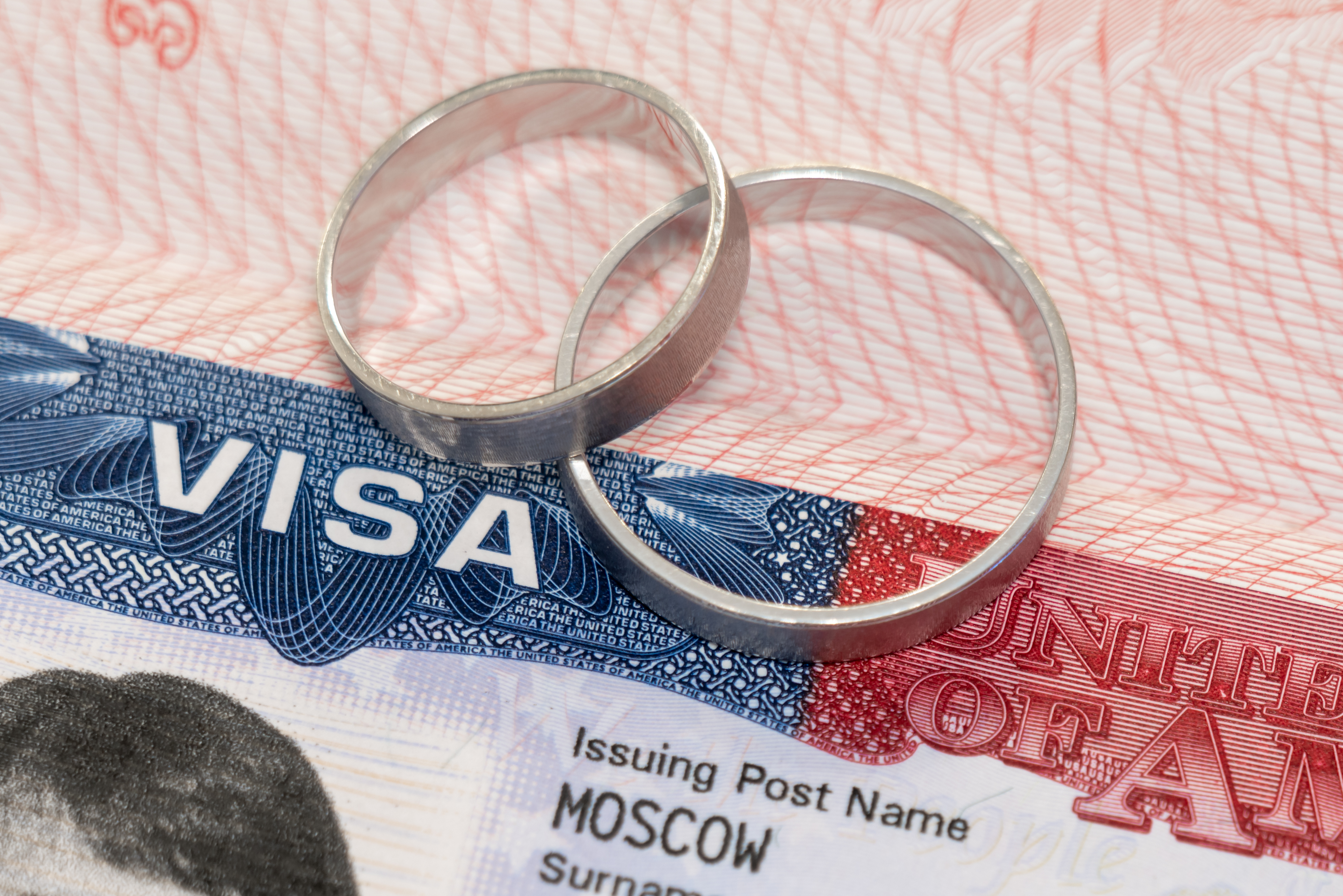 ¿Quieres vivir con tu pareja en Estados Unidos? Conoce las visas disponibles