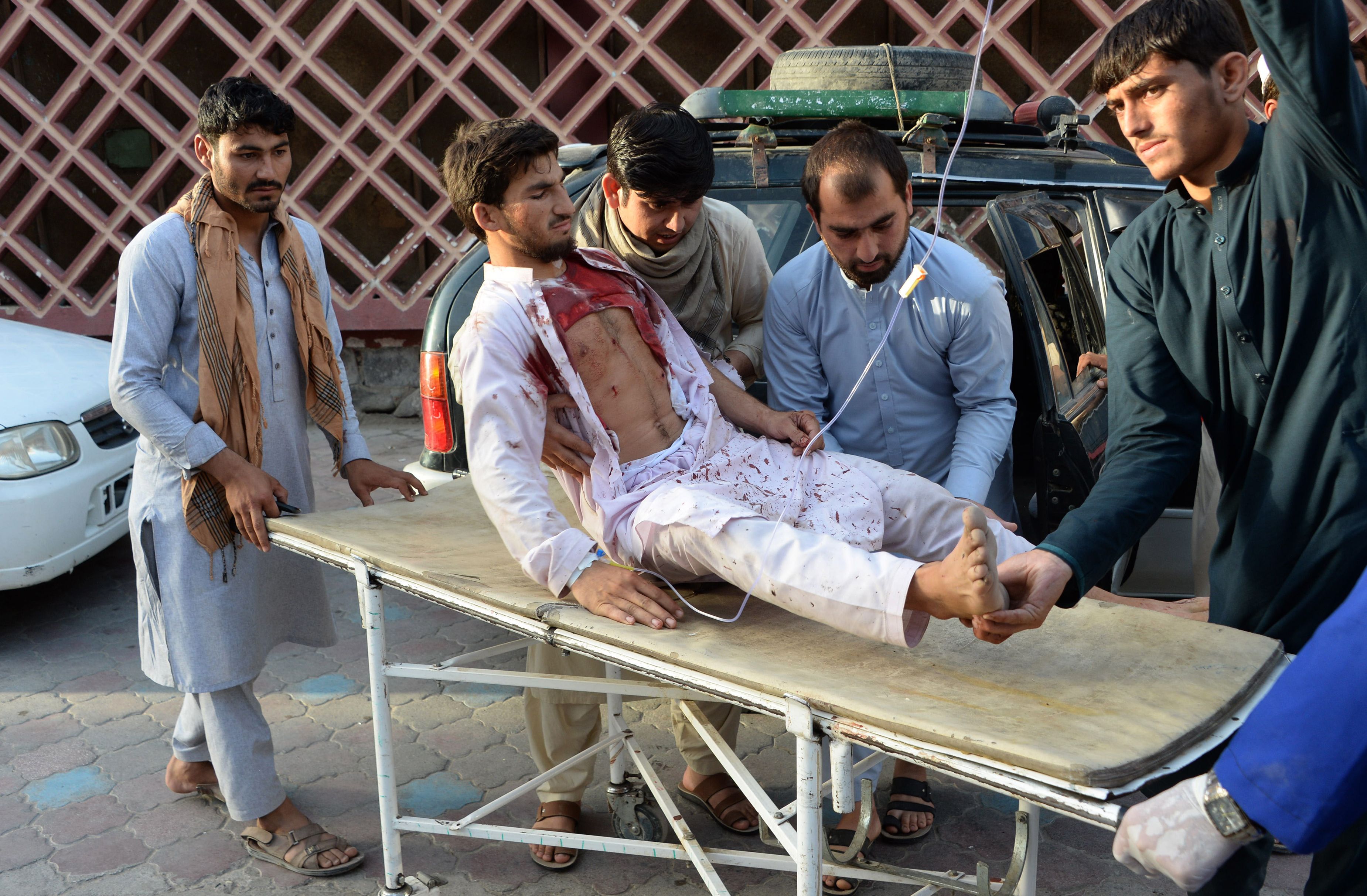 Estado Islámico se adjudica atentado que dejó 26 muertos en Afganistán