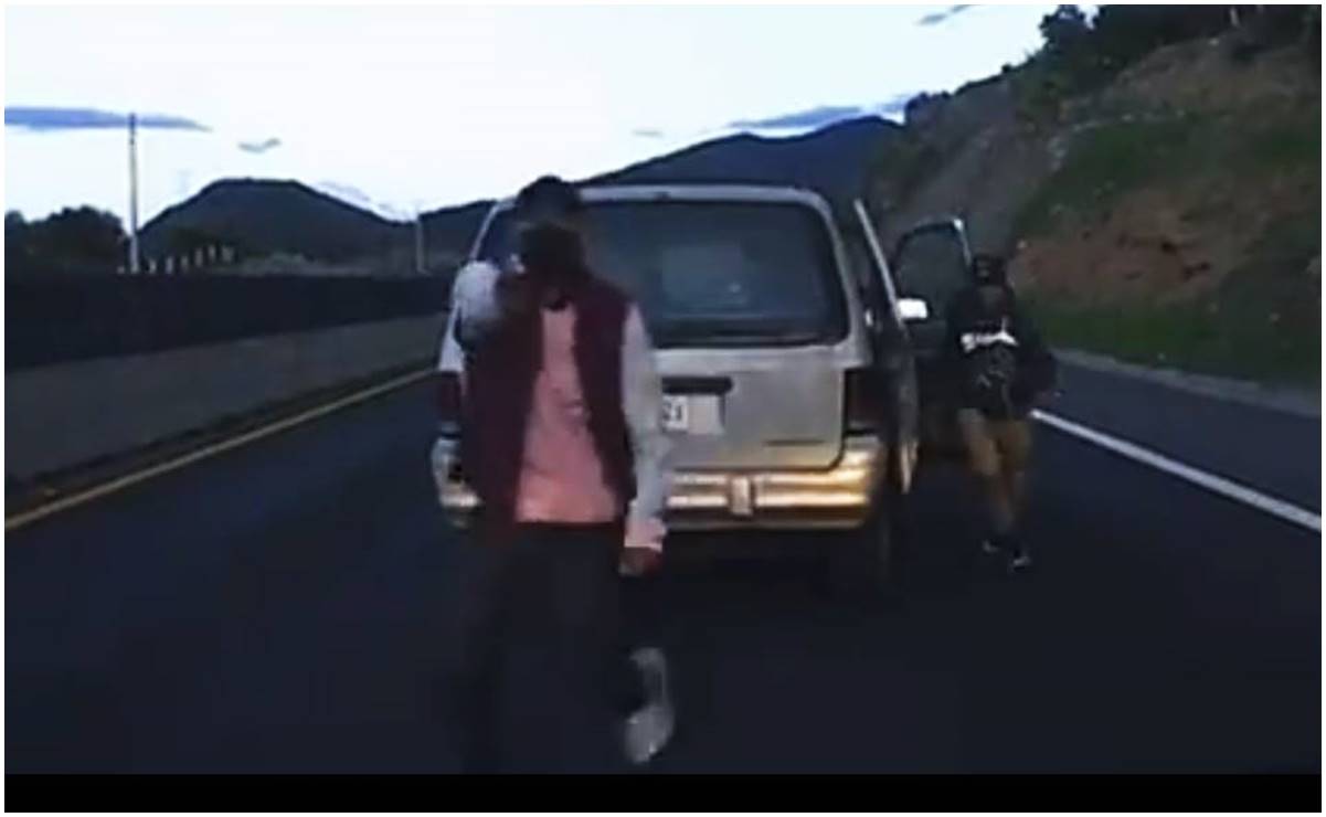 VIDEO: Hombres armados intentan asaltar a familia en la carretera Texcoco-Calpulalpan