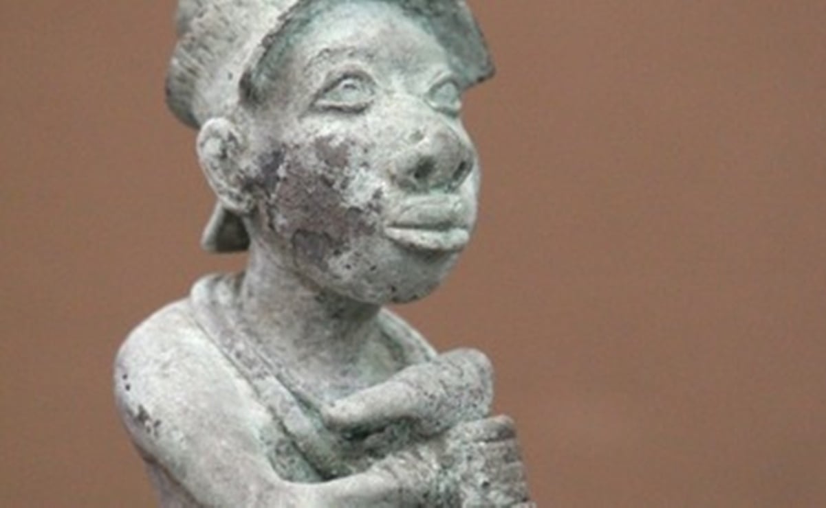 Nigeria recupera antigua escultura de bronce interceptada en México