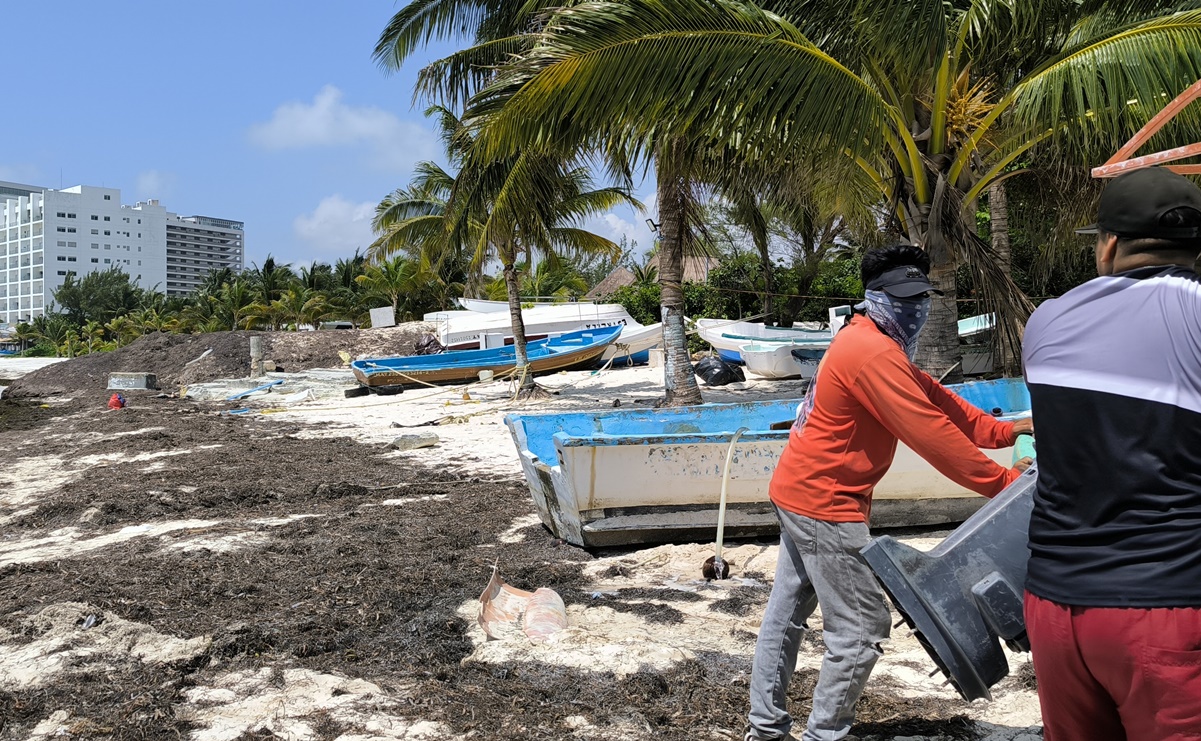 Huracán Beryl: resguardan embarcaciones pesqueras y turísticas en Cancún