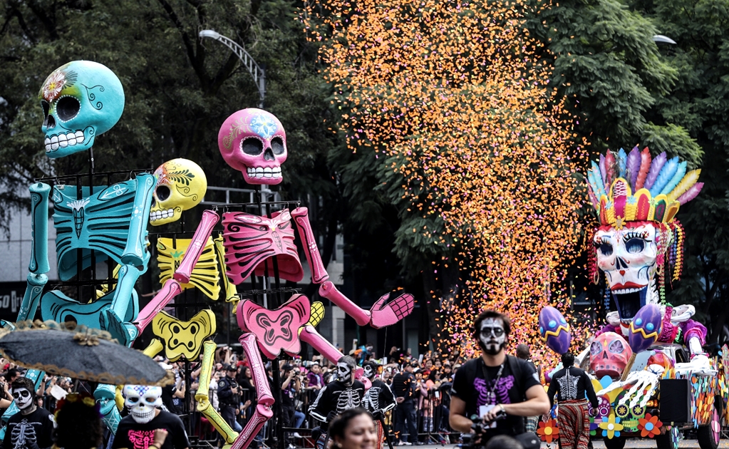 Don’t miss the Day of the Dead Parade in Mexico City!