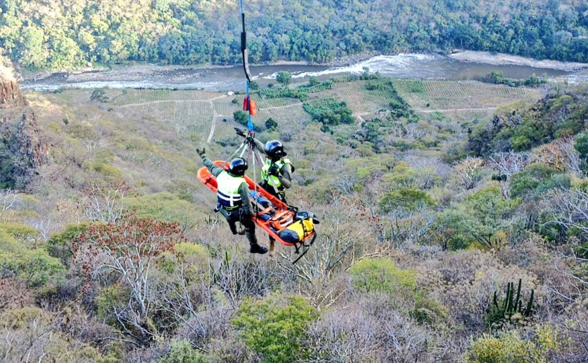 Tras convivir con sus amigos, aparece adolescente en barranco de Zapopan, Jalisco