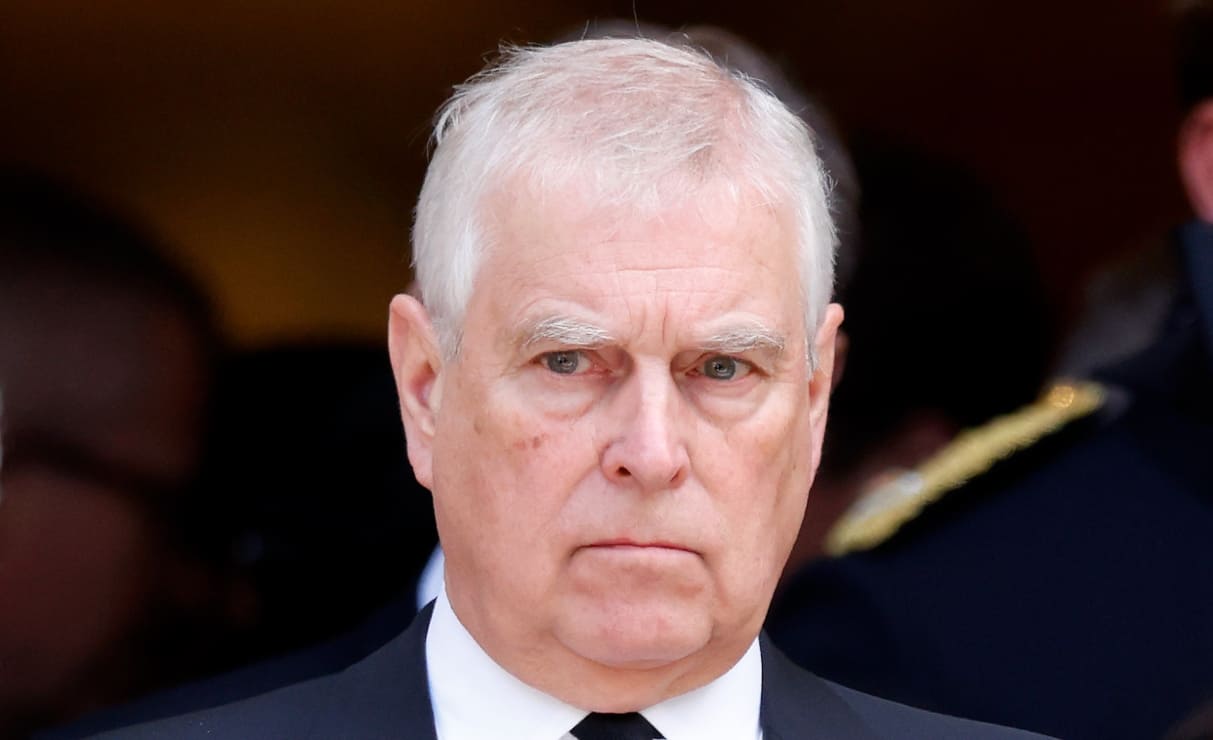 Andrés de Inglaterra: La historia de un príncipe caído