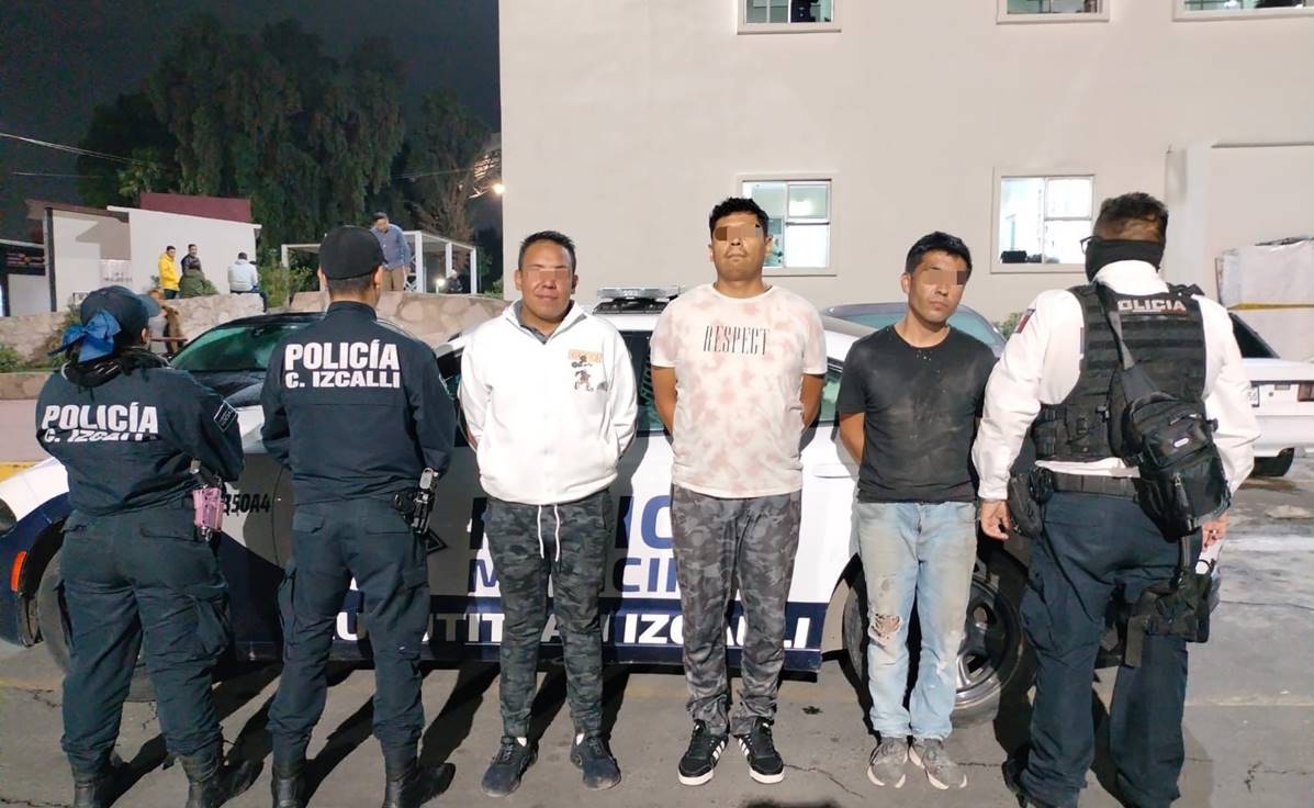 Detienen a 3 hombres en Cuautitlán Izcalli; les encuentran drogas y dinero en efectivo