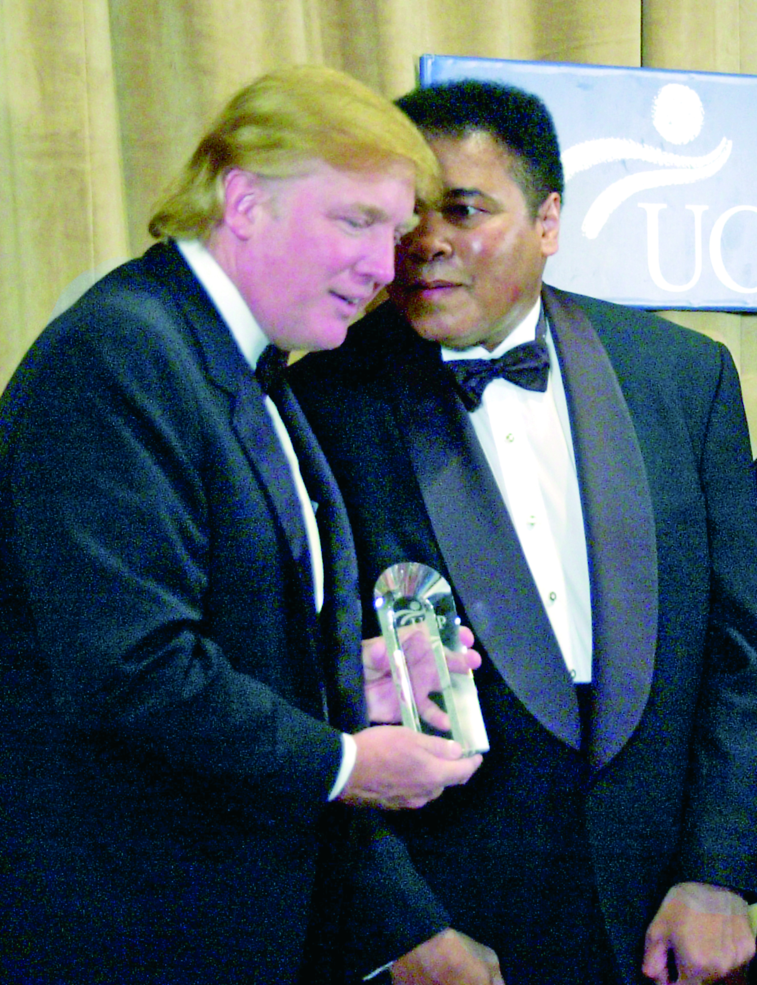 Ali y Kareem se unen vs. Trump