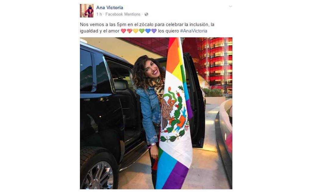 Ana Victoria pone los colores gay a la bandera de México