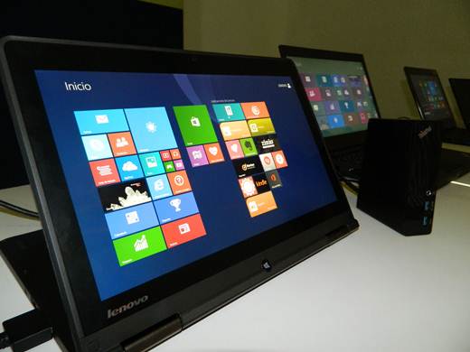 Lenovo muestra su lista de útiles 