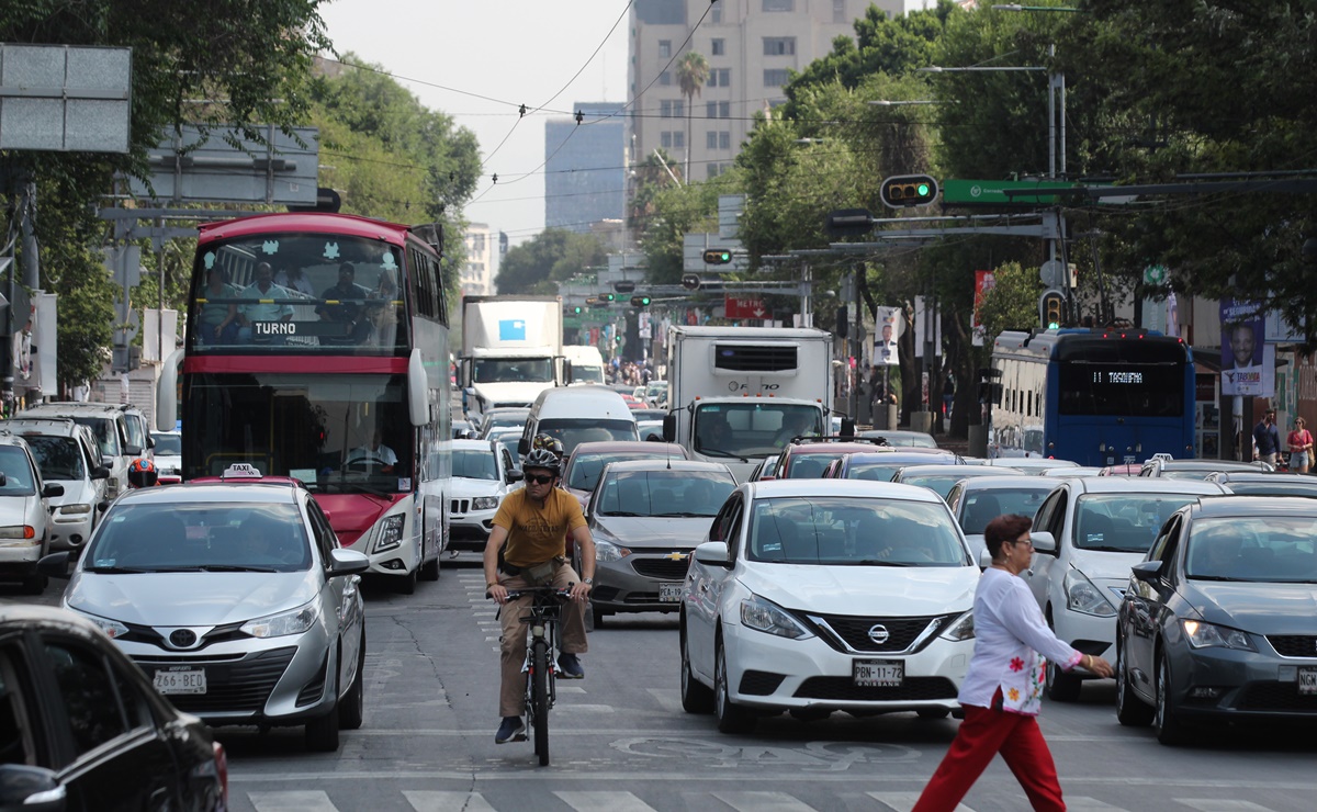 ¿Qué autos sí circulan este domingo 19 de mayo pese a Contingencia Ambiental?