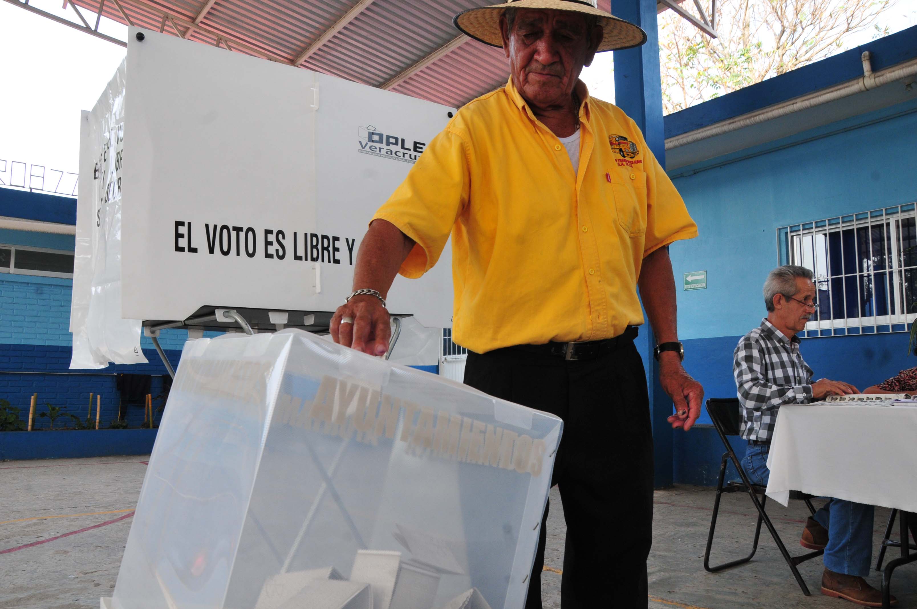 PAN-PRD y Morena aventajan en elección extraordinaria de Veracruz