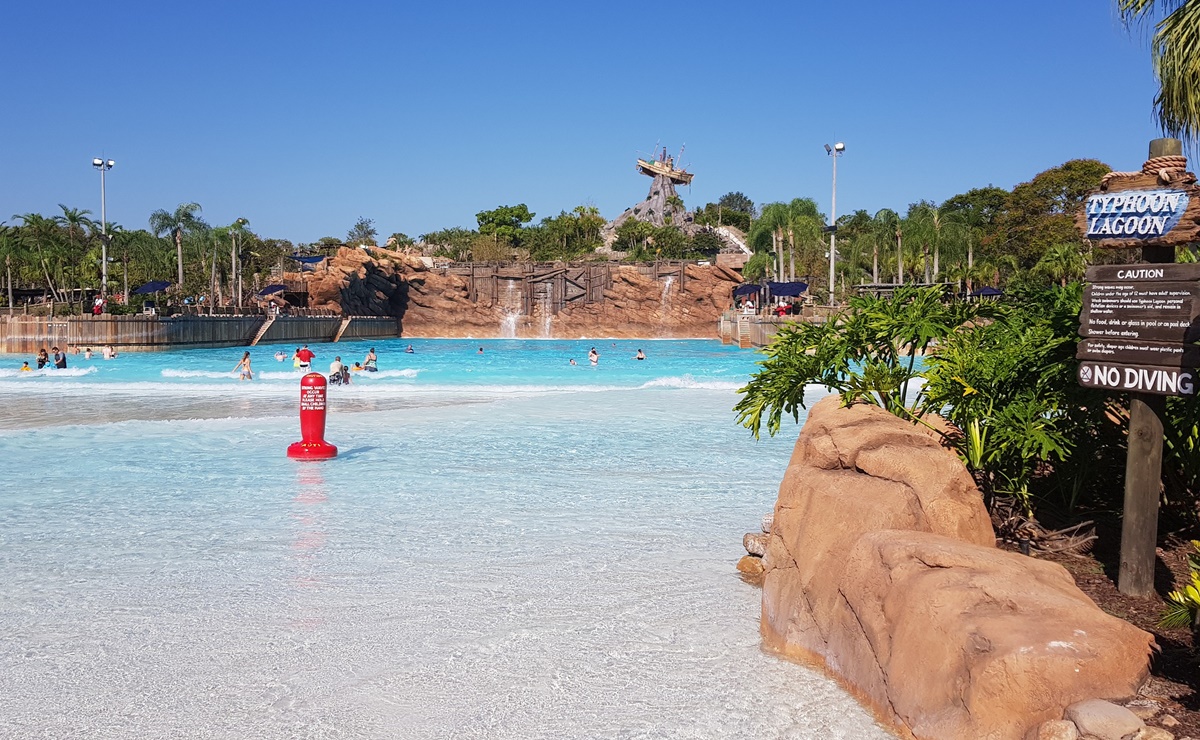 Parque acuático Typhoon Lagoon de Disney World reabrirá este domingo