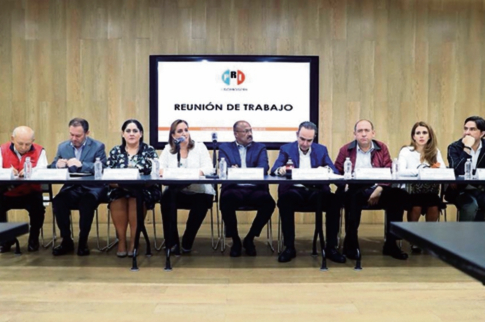 Priístas exigen nueva dirigencia “de transición”