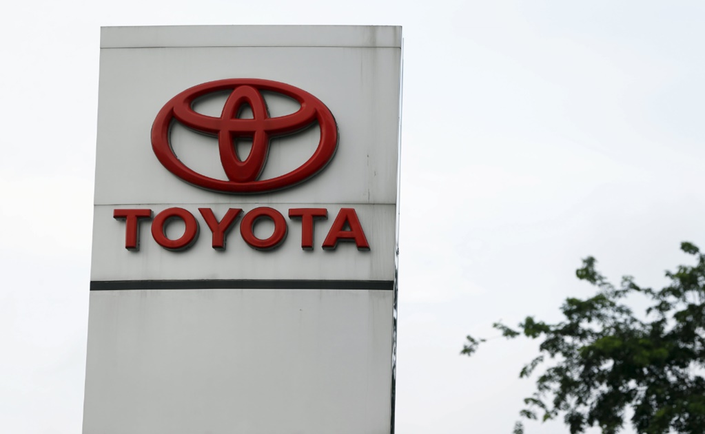 Toyota busca incrementar 80% venta de auto híbrido 