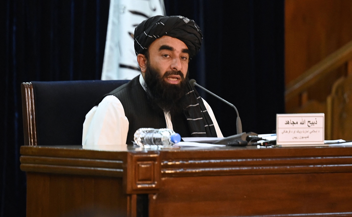 Pese a promesas de inclusión, talibanes anuncian gobierno interino sin mujeres