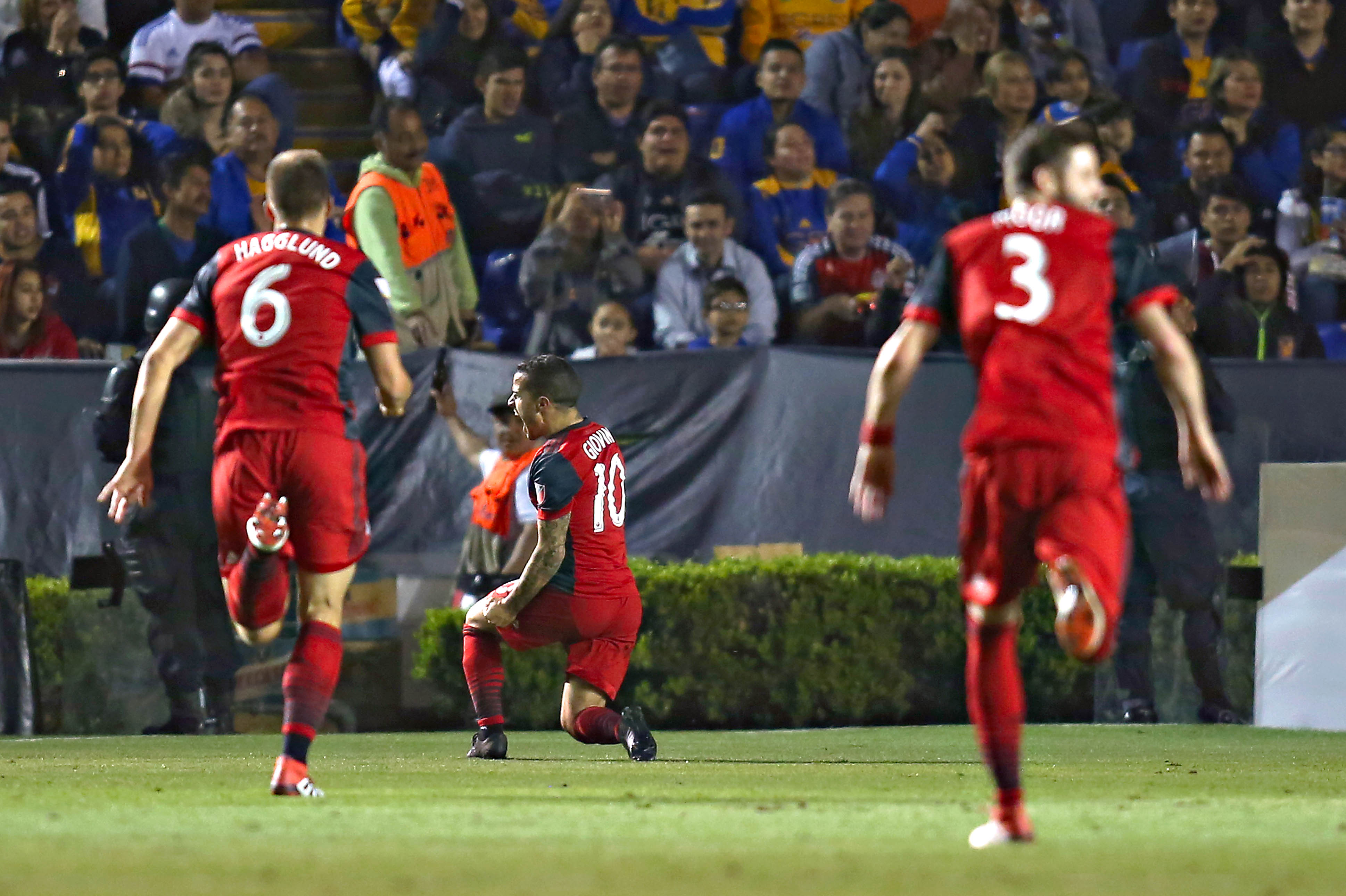 ​Toronto FC se burla del América en redes