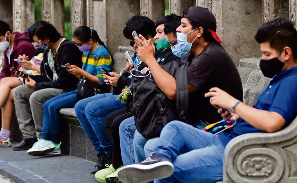Proponen en Congreso de CDMX hasta 8 años de cárcel para quien robe celulares