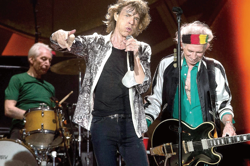 Rolling Stones deleita a fans y pasea en Argentina 