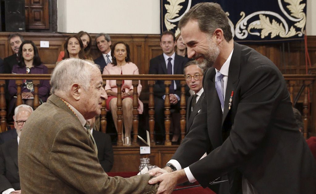 Recibe el escritor Juan Goytisolo el Premio Cervantes