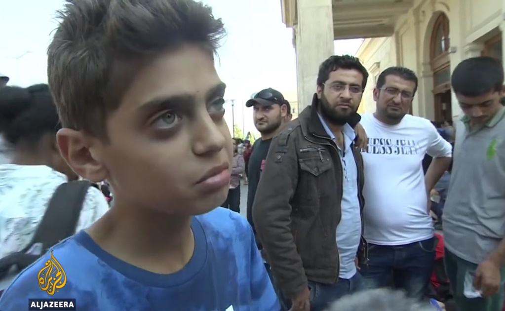 "Sólo paren la guerra", pide niño refugiado