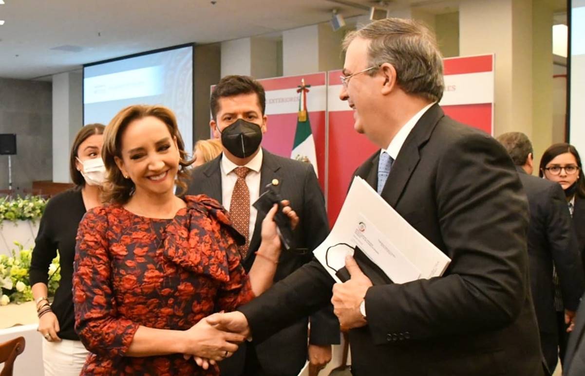 Ebrard se reúne con senadores antes de cumbre México-EU